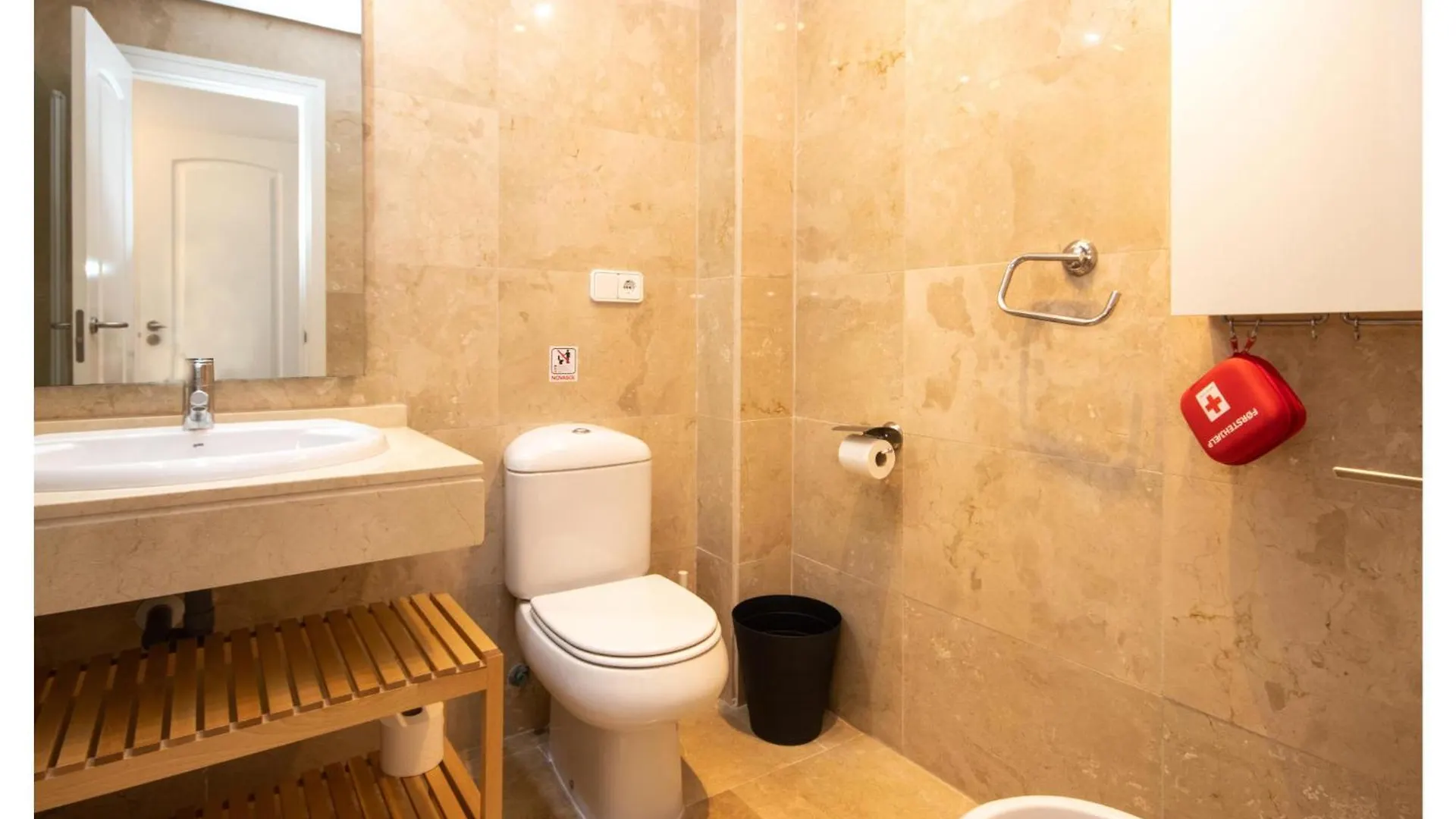 2 Bedroom Nice Apartment In Manilva